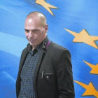 Yanis Varoufakis a su llegada a la reunión del Gobierno griego.-AP /LEFTERIS PITARKIS