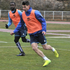 Pere Milla será uno de los efectivos que volverá al once del Numancia después de su suplencia el pasado domingo en Barcelona.-Valentín Guisande