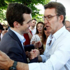 Feijóo y Casado, en el acto de campaña en A Coruña.-CABALAR (EFE)