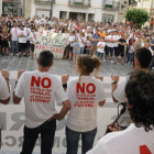Concentración ayer en San Leonardo de Yagüe en el 'no' a los despidos de Norma /ÚRSULA SIERRA-