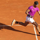 Ya solo queda un partido. Rafael Nadal se ha ganado el derecho a optar al décimo título en el Masters 1.000 de Montecarlo tras imponerse al belga David Goffn por 6-3 y 6-1. El nueve veces campeón del torneo no ha dejado escapar su oportunidad ante un corr-VALERY HACHE