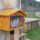 Una de las bibliotecas libres de Salduero-Raquel Fernández