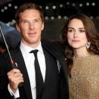 Los actores Benedict Cumberbatch y Keira Knightley han suscrito la carta publicada en el Daily Telegraph por la permanencia de Reino Unido en la UE.-SUZANNE PLUNKETT