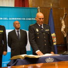El subdelegado del Gobierno, Jerónimo García, preside la toma de posesión del nuevo comisario jefe de la Policía Nacional de Zamora, Clemente Castaño Moreno-Ical