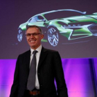 Carlos Tavares, presidente del grupo PSA Peugeot Citroën, en una conferencia de prensa el mes pasado.-REUTERS
