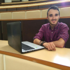 Manuel Romón, estudiante de cuarto curso de Ingeniería Mecánica de la Universidad de León, desarrolla un sistema de seguridad y confort para los automóviles-EL MUNDO