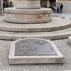 El monumento de los Doce Linajes que será trasladado a la plaza del Carmen. / V.G.-