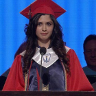 Larissa Martínez, durante su graduación.-