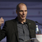Yanis Varoufakis.-Foto:   INTS KALNINS / REUTERS