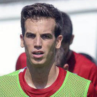 Iñigo Pérez durante un entrenamiento en Lezama con el Athletic. / EL MUNDO DEL PAÍS VASCO-