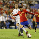 Asensio dispara a puerta durante el España-Albania del viernes pasado.-EFE