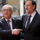 Jean Claude Juncker y Mariano Rajoy, en Madrid en octubre del 2015.-JOSÉ LUIS ROCA