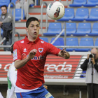 Juanjo durante un partido de la pasada temporada. / VALENTÍN GUISANDE-