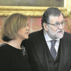 Cospedal y Rajoy, ayer, durante la celebración de la Pascua Militar.-J. J. RAMÍREZ / EFE