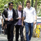 Luis Alonso con el portero del Real Madrid, el ex numantino Jesús Fernández. / Marca-