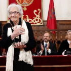 La poeta uruguaya Ida Vitale tras recibir el Premio de Literatura en Lengua Castellana Miguel de Cervantes.-BALLESTEROS (EFE)