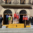 Los mejores clasificados en el Duatlón Navaleno, con el soriano Álvaro Gandul en lo más alto del podio. HDS