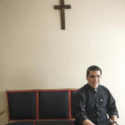 El Padre Rodrigo Miranda ha dejado Siria para explicar la verdad del conflicto.-IDA JANSSON