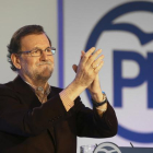 El presidente del PP y del Gobierno en funciones, Mariano Rajoy, durante su intervención el sábado en la clausura de un acto con alcaldes y afiliados del partido en Salamanca, un día después de que el Congreso rechzara la investidura del socialista Pedro -EFE