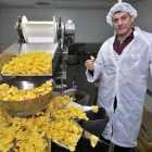 Proceso de producción de patatas fritas en Martirelo-V.G.