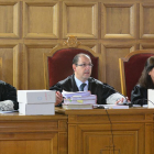Los tres magistrados de la Audiencia Provincial de Soria.-VALENTÍN GUISANDE