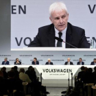 Matthias Müller, presidente de Volkswagen, durante una rueda de prensa.-REUTERS / FABIAN BIMMER