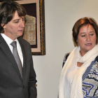 Pilar Sánchez Barreiro y Carlos Martínez Mínguez, durate su reunión de ayer. / V.G.-