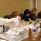 Imagen de una mesa electoral en los últimos comicios sindicales de la Junta en Soria. / ÚRSULA SIERRA-