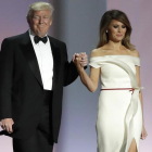Donald y Melania Trump, el pasado 20 de enero, antes de su baile presidencial.-AP / PATRICK SEMANSKY