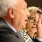 José Manuel García-Margallo y Joana Ortega, durante el debate que han mantenido este miércoles en Barcelona.-RICARD CUGAT