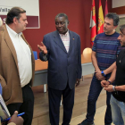 Representantes de la UVa, de Tierra Sin Males y de Guinea Bissaú en el campus soriano.-MARIO TEJEDOR