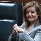 La ministra de Empleo, Fátima Bañez, en el Congreso.-JUAN MANUEL PRATS