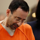 Larry Nassar, durante el juicio en Michigan.-/ AFP / JEFF KOWALSKY