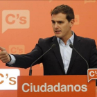 Albert Rivera, en rueda de prensa tras la reunión de la ejecutiva nacional de Ciudadanos, el pasado 17 de octubre.-JUAN MANUEL PRATS