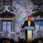 Mariano Rajoy, con una imagen de la Casa Batlló de fondo, durante el acto del PP en Barcelona.-DANNY CAMINAL