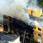 El presunto responEdificio que alberga la empresa Kioto Animation, ubicada en Kioto, fue incendiado de forma intencionada.-NHK