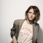 Mackenzie Davis, interpretando a Cameron Howe en la serie 'Halt and catch fire'.-AMC / JAMES MINCHIN