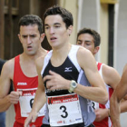 El atleta adnamantino Daniel Mateo durante una prueba. / VALENTÍN GUISANDE-
