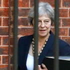 La primera ministra británica, Theresa May, este lunes en Londres.-HENRY NICHOLLS (REUTERS)
