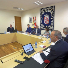 La Mesa de las Cortes de Castilla y León se reunió ayer por primera vez en la X Legislatura .-- ICAL