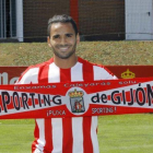Douglas pasó malos momentos en Barcelona por culpa de las lesiones.-EL PERIÓDICO