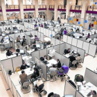 Vista de una sede madrileña del fisco en una declaración de la renta.-EFE / EMILIO NARANJO