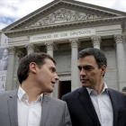 Albert Rivera y Pedro Sánchez, el pasado 21 de abril.-JOSÉ LUIS ROCA