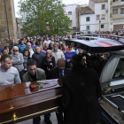 Féretro de Hugo Calavia ayer en el funeral de Ágreda-V. G.