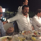 Salvini, en la fiesta-TWITTER