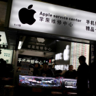 Tienda de atención al cliente de Apple en Shanghái.-REUTERS / ALY SONG