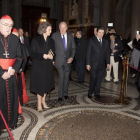 Los reyes eméritos de España Juan Carlos I y Sofía, durante su asistencia a la inauguración de la nueva iluminación de la Basílica de Santa María la Mayor, una de las cuatro basílicas papales de Roma-EFE