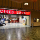 Cines Lara.-VALENTÍN GUISANDE