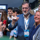 El presidente del Gobierno, Mariano Rajoy, en la convención nacional del PP en Sevilla.-EFE / JULIO MUÑOZ