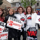 Simpatizantes de Soria Ya y Teruel Existe durante una manifestación. MARIO TEJEDOR